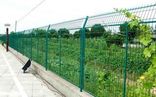 北京四環路護欄網 城市交通安全與美觀的守護者